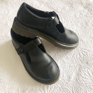 Dr Martens Youth Polley Black Sz 2